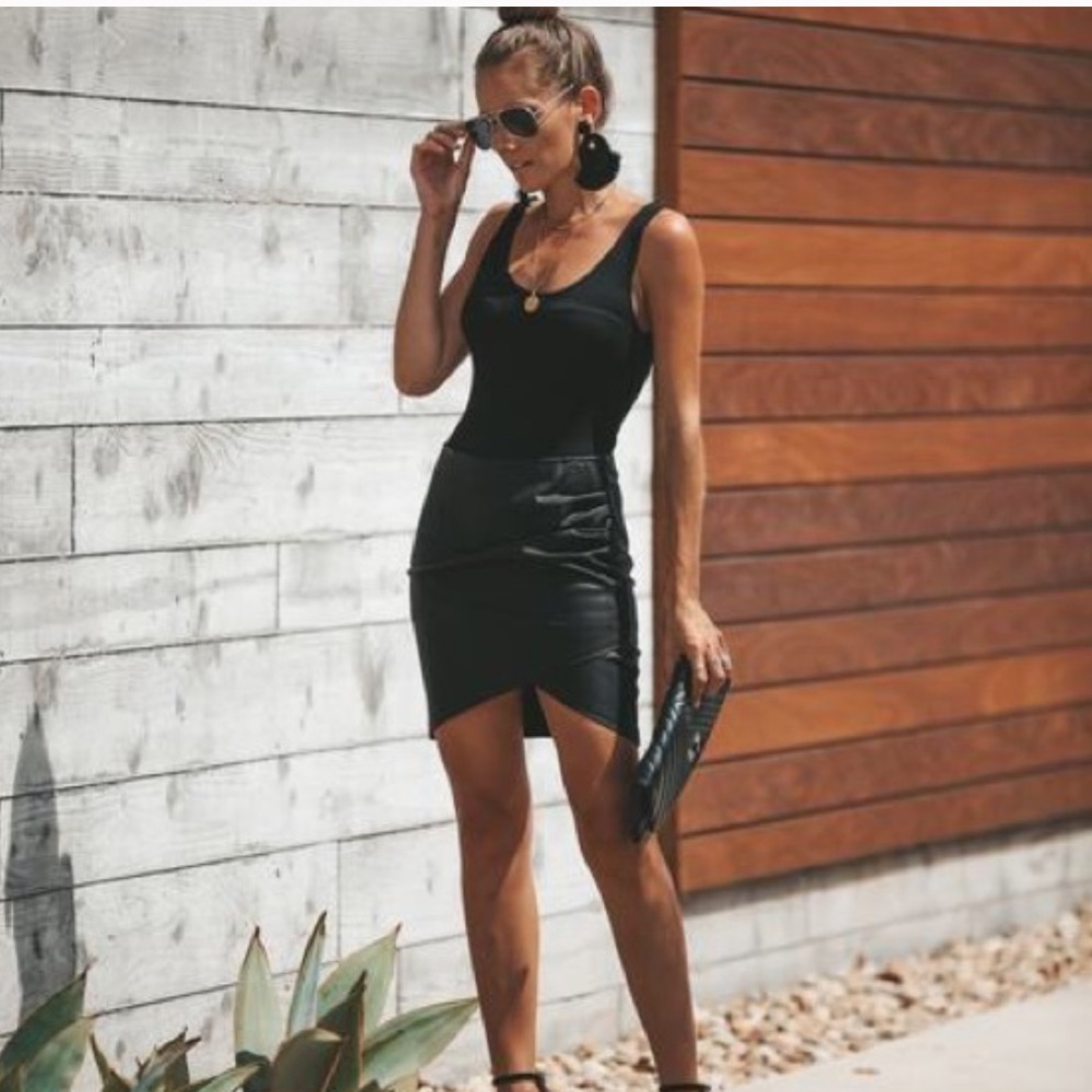 Vici faux leather skirt